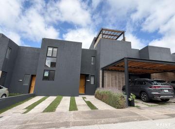 Casa de 3 habitaciones, Querétaro · Casa con 144 m² Superficie de Terreno, 3 Recámaras en Venta en La Sierra Residencial