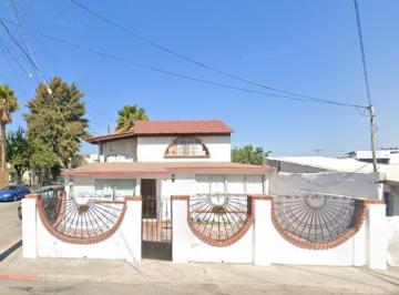 Casa de 4 habitaciones, Tijuana · Casa con 170 m² Superficie de Terreno, 4 Recámaras en Venta, Tijuana