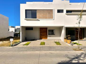 Casa en condominio de 4 habitaciones, Zapopan · Casa 208, Nueva de 3 Niveles en Coto Altanza – Solares