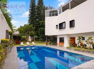 Casa · 280m² · 5 Recámaras · 3 Estacionamientos · Casa en Fraccionamiento Real Hacienda de San José