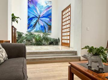 Vestíbulo · Casa en Venta en Residencial Vista Real
