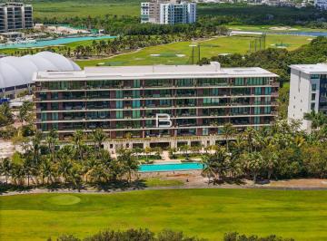 Departamento · 270m² · 3 Recámaras · 2 Estacionamientos · Departamento en Puerto Cancún