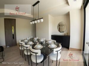 Departamento · 203m² · 3 Recámaras · 2 Estacionamientos · Departamento en Venta en Huixquilucan Bosque Real Gis 26 - 3065