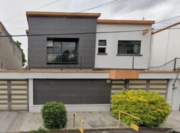 Casa de 4 habitaciones, Gustavo A. Madero · Propiedad en Venta (Casa) Inmejorable Ubicación, Linares 658, Lindavista