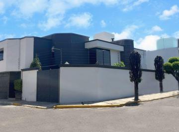 Casa de 4 habitaciones, Puebla · Amplia Casa en Venta en Estrellas del Sur