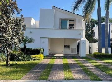 39f7f6e0757fb80a60285efe49fd980168e806908afcb6f9bac5d31c0addf3c0 · Casa en Venta en Valle Real