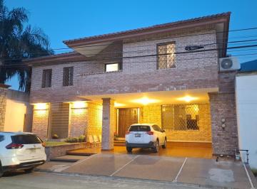 Casa · 517m² · 3 Recámaras · 2 Estacionamientos · Casa en Venta Contry La Silla