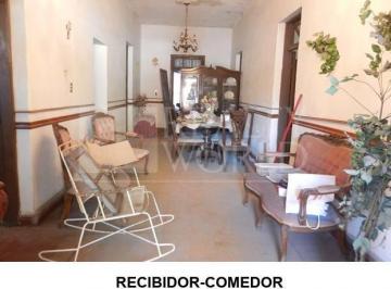 Casa · 181m² · 3 Recámaras · 1 Estacionamiento · - Cv Casa Venta Guadalupe Centro