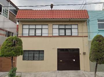 Casa de 3 habitaciones, Iztapalapa · Casa en Venta en Héroes de Churubusco