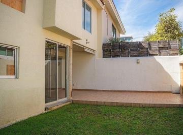 6d83943d1c97cb6946be7a49b46ad7650a22d14ecf683d14bcd4c3a2ddc98aef · Casa en Venta Dentro de Coto en Valle Real, Zapopan