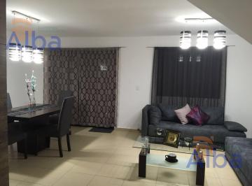 Casa · 125m² · 3 Recámaras · 2 Estacionamientos · Casa en Renta Amueblada en Fuentes del Lago