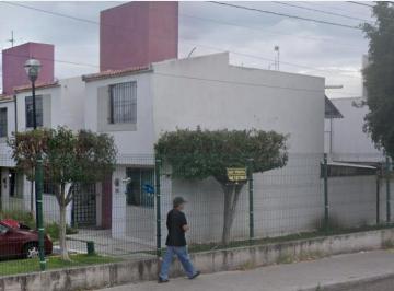 Casa en condominio de 3 habitaciones, Querétaro · Casa en Venta, Recuperación Bancaria