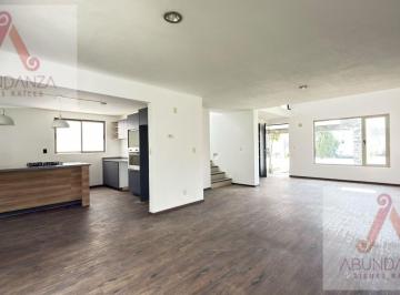 Casa en condominio · 235m² · 3 Recámaras · 3 Estacionamientos · Casa en Condominio en La Providencia