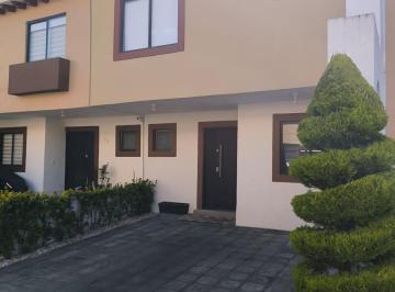 Casa · 141m² · 3 Recámaras · 2 Estacionamientos · Venta de Casa en Villa Toscana (La Toscana), Lerma Estado de México