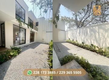Casa de 4 habitaciones, Xalapa · Casa Nueva en Venta, Cerca de Torre Animas Xalapa