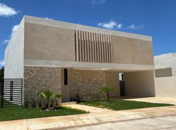 Casa de 4 habitaciones, Mérida · Residencia de Lujo en Venta en Privada en Al Norte de Merida Yucatan