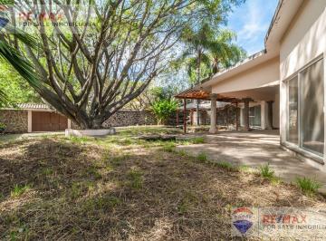 RE/MAX For Sale Inmobiliaria en Cuernavaca · Venta de Casa Sola Para Remodelar en Vista Hermosa, Cuernavaca, Morelos…clave 3028