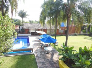 Casa · 1200m² · 9 Recámaras · 8 Estacionamientos · Venta de Casa en Ixtlahuacan, Yautepec, Morelos…clave 3785