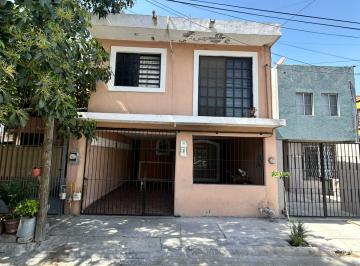 Casa de 2 habitaciones, Monterrey · Casa en Venta Lomas de Cumbres Monterrey N. L.