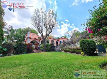 REMAX For Sale Inmobiliaria en Cuernavaca · Venta de Casa Muy Cerca del Centro de Cuernavaca, Morelos…clave 3940