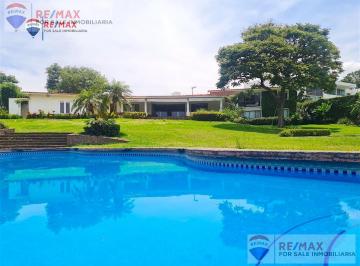 Renta de Casa en Cuernavaca, · Renta de Casa Sola, Fracc. Rancho Tétela, Cuernavaca, Morelos…clave 4040