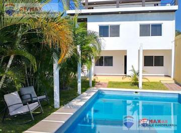 Casa · 306m² · 6 Recámaras · 12 Estacionamientos · Casa Sola en Real del Puente, Xochitepec, Morelos…clave 4161