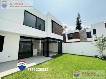 Casa · 198m² · 3 Recámaras · 2 Estacionamientos · Venta de Casa Nueva con Áreas Comunes, Lomas de San Antón, Cuernavaca…clave 4327