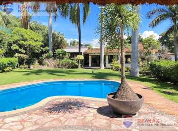 Venta de casa en privada, Col. Palmira, Cuernavaca, Morelos · Venta de Casa en Privada, Col. Palmira, Cuernavaca, Morelos…clave 4617