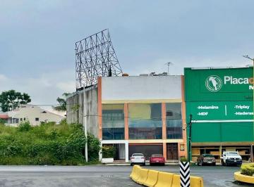 Venta de edificio comercial, Col. Postal, Cuautla, Morelos · Venta de Edificio Comercial, Col. Postal, Cuautla, Morelos…clave 4621