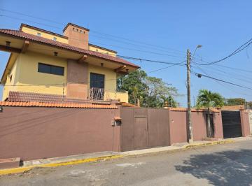 Casa de 3 habitaciones, Medellín · Casa en Venta de 2 Niveles