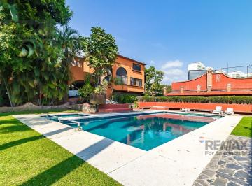 Casa en condominio · 219m² · 3 Recámaras · 2 Estacionamientos · Venta de Casa en Condominio, Cerca del Costco, Cuernavaca, Morelos…clave 6199