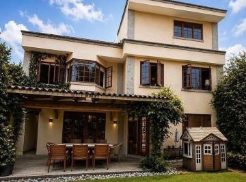 Casa · 500m² · 3 Recámaras · Casa en Renta en Lomas del Olivo