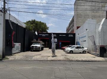 Bodega comercial , Puebla · Local Comercial con Bodega y Amplio Estacionamiento en El Centro de Puebla