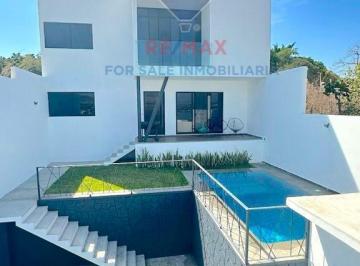 Casa · 200m² · 3 Recámaras · 2 Estacionamientos · Venta de Casa Nueva con Vista Al Lago de Tequesquitengo, Morelos…clave 4699
