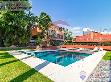 Casa en condominio · 314m² · 4 Recámaras · 3 Estacionamientos · Venta de Casa en Condominio, Col. Miraval, Cuernavaca, Morelos…clave 4754