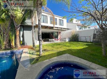 Casa · 280m² · 4 Recámaras · 2 Estacionamientos · Venta de Casa en El Club de Golf Paraíso Country, Zapata, Morelos…clave 4789