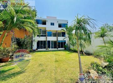 Venta de casa en Lomas de Coyuca, Cuernavaca, Morelos · Venta de Casa en Lomas de Coyuca, Cuernavaca, Morelos…clave 5017