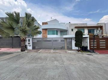 Casa de 3 habitaciones, Naucalpan de Juárez · Espectacular Residencia en Lomas Verdes 6ta Secc