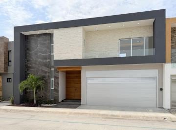 Casa · 289m² · 3 Recámaras · 2 Estacionamientos · Casa Nueva en Venta Las Palmas