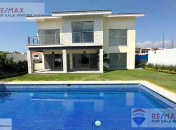 Venta de casa en Paraíso Country Club, Emiliano Zapata, Morelos · Venta de Casa en Paraíso Country Club, Emiliano Zapata, Morelos…clave 5446