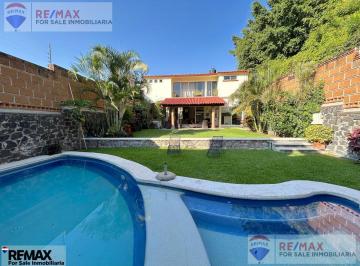 Venta de casa en Burgos Bugambilias, Temixco, Morelos · Venta de Casa en Burgos Bugambilias, Temixco, Morelos…clave 5531