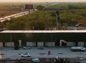 Edificio · Nuevas Bodegas Industriales en Venta y Renta / Carretera Mérida - Cancún