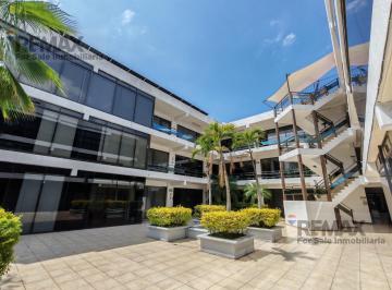 Venta de oficinas dentro del Fracc. Club de Golf Tabachines, Cuernavaca, Morelos · Venta de Oficinas Dentro del Fracc. Club de Golf Tabachines, Cuernavaca, Morelos…clave 5854