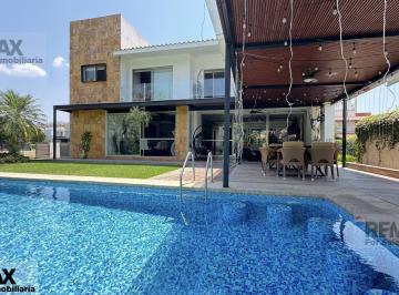 Venta de casa en Paraíso Country Club, Emiliano Zapata, Morelos · Venta de Casa en Paraíso Country Club, Emiliano Zapata, Morelos…clave 5579