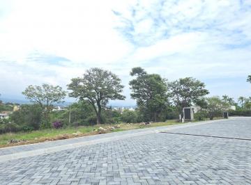 Terreno / Lote · 381m² · Venta de Terrenos en Condominio, Rancho Tetela, Cuernavaca, Morelos…clave 5867