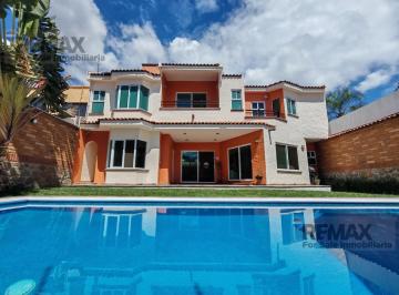 Venta de casa en condo. Col. Amatitlán, Cuernavaca, Mor...Clave 5890 · Venta de Casa en Condo. Col. Amatitlán, Cuernavaca, Mor. Clave 5890