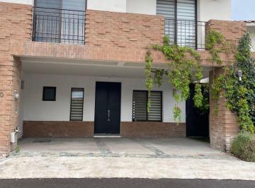 Casa de 3 habitaciones, Querétaro · Casa en Renta en Juriquilla, 3 Recámaras con Baño Privado, Cuarto de Servicio, Sala de Tv. Amenidade
