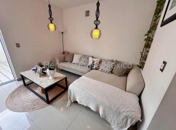 Casa de 3 habitaciones, Querétaro · Renta Comodidad y Ubicación | Casa Amueblada Cerca de El Refugio Rah3056
