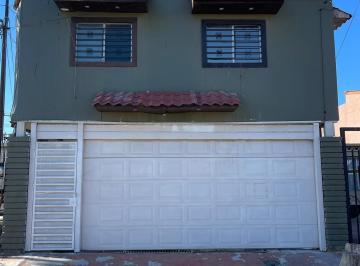 Casa · 91m² · 2 Recámaras · 2 Estacionamientos · Casa en Renta en Villaverde - (4)