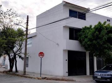 imagenPortal · Casa en Venta en Jardín